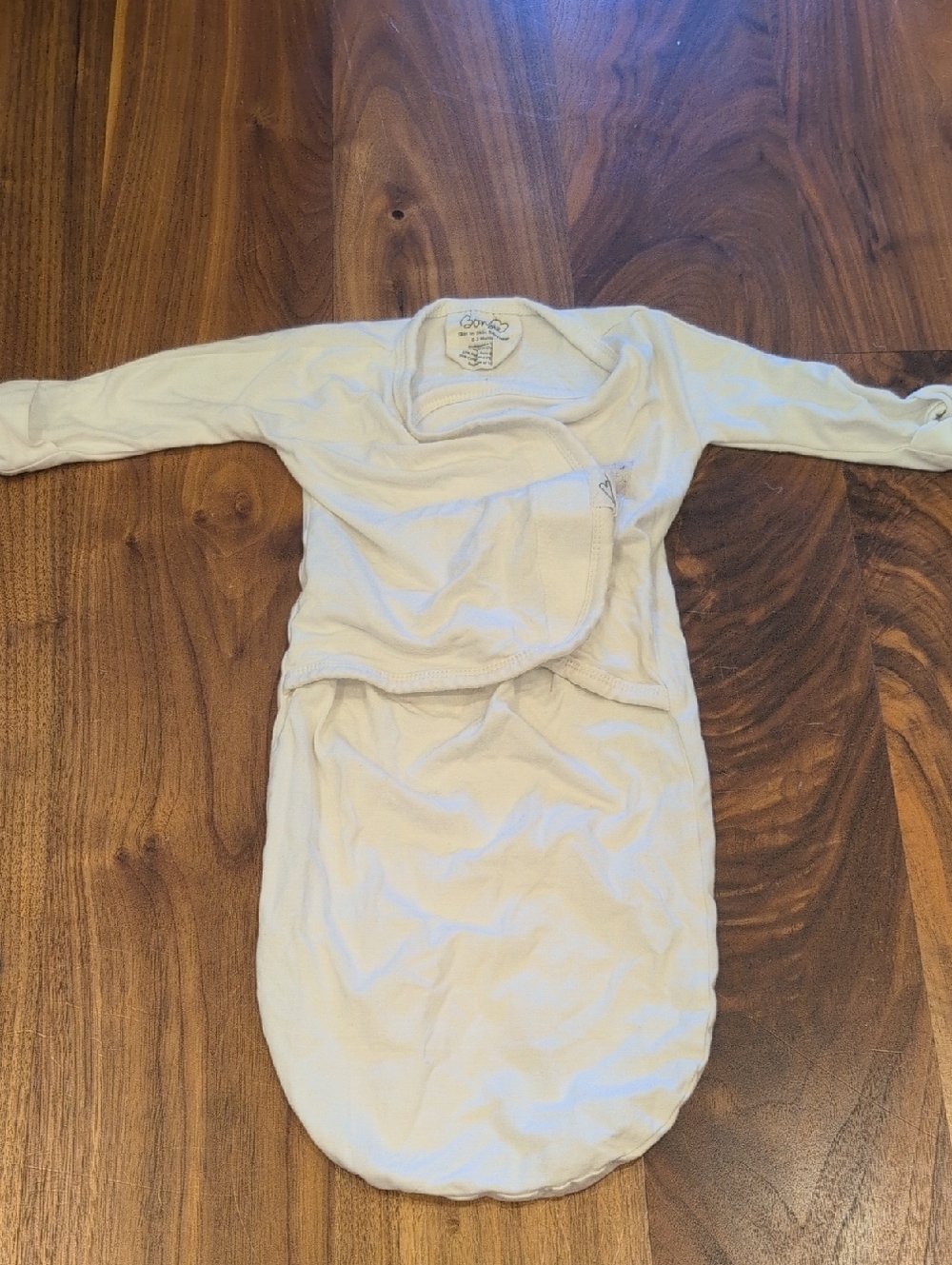 Bonds White Skin-to-Skin Babywear Onesie (0-3 Months)